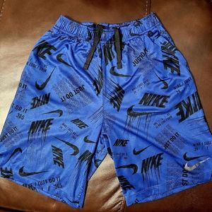 EUC Boy's XL Nike Dri-Fit Graphic Shorts ⚾🏈
